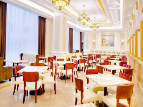 Гостиница Vienna International Hotel Changsha Lugu  Чанша